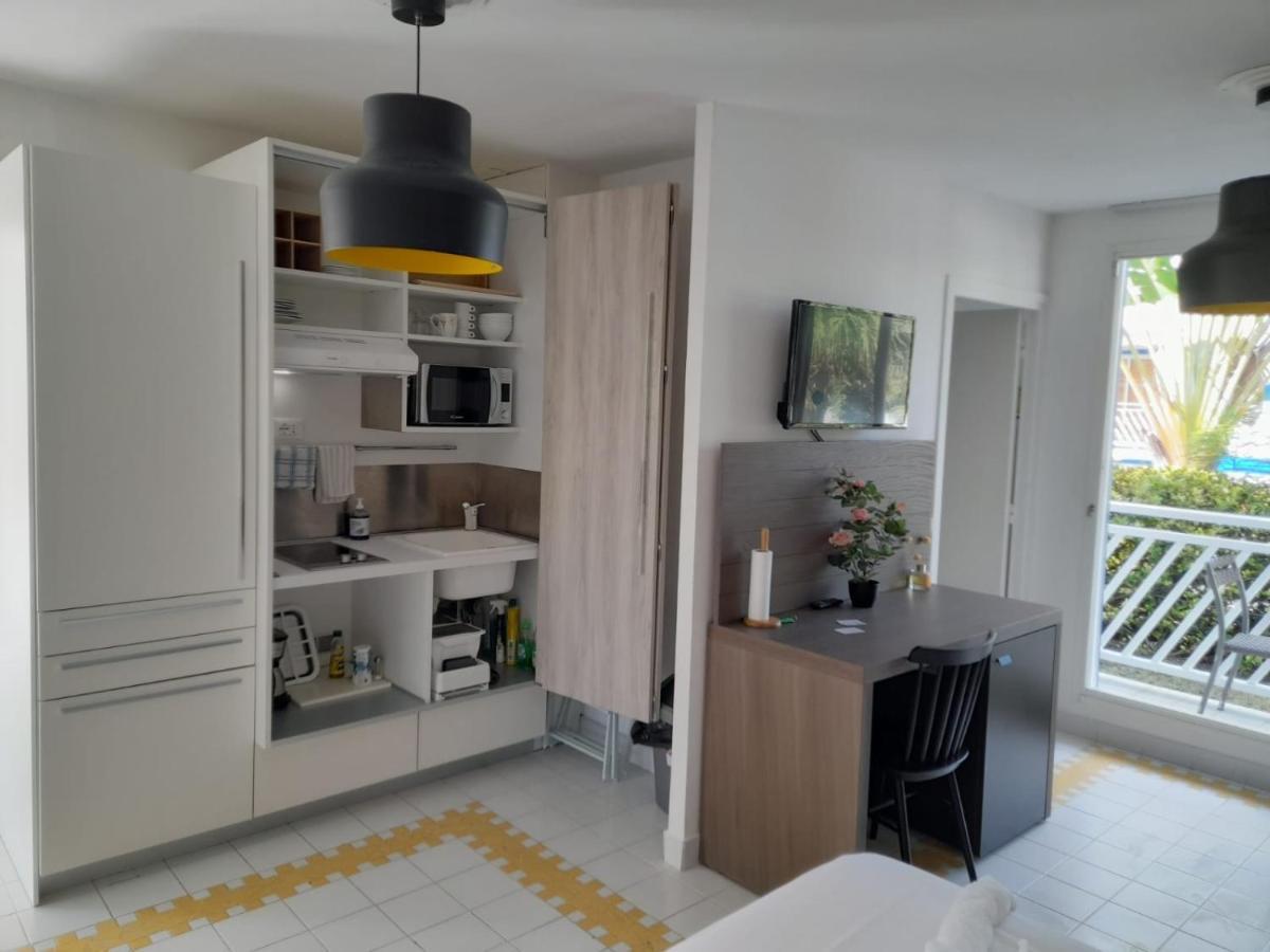 Studio 25 M Manganao Joela 4 Personnes Avec Machine A Laver (Adults Only) سانت فرانسوا المظهر الخارجي الصورة
